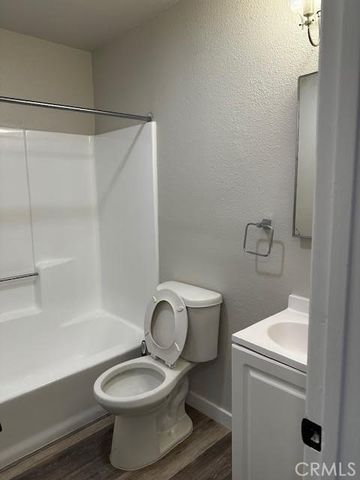 509 E Central 6, Hemet, CA 92543