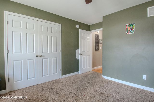 821 KEVIN DRIVE, Jefferson City, MO 65109