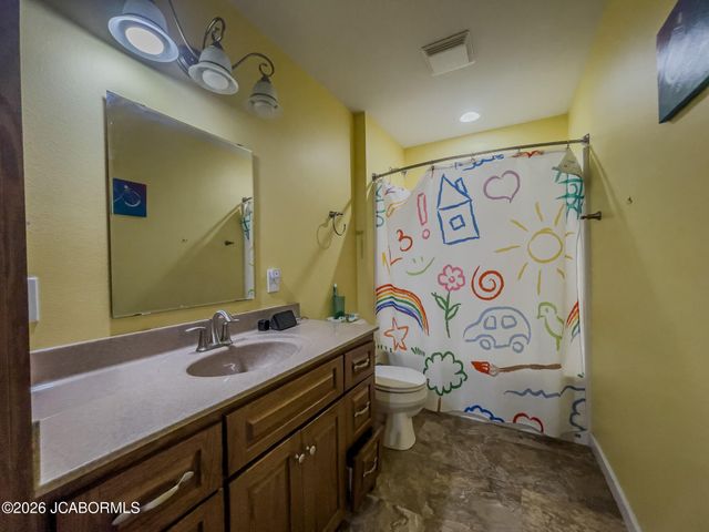 821 KEVIN DRIVE, Jefferson City, MO 65109