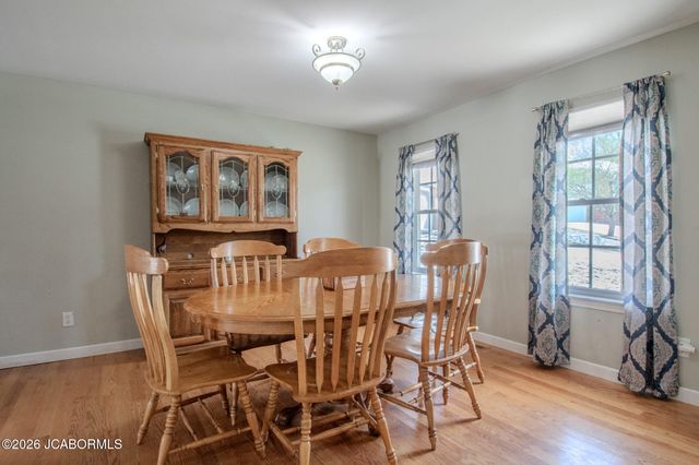 821 KEVIN DRIVE, Jefferson City, MO 65109