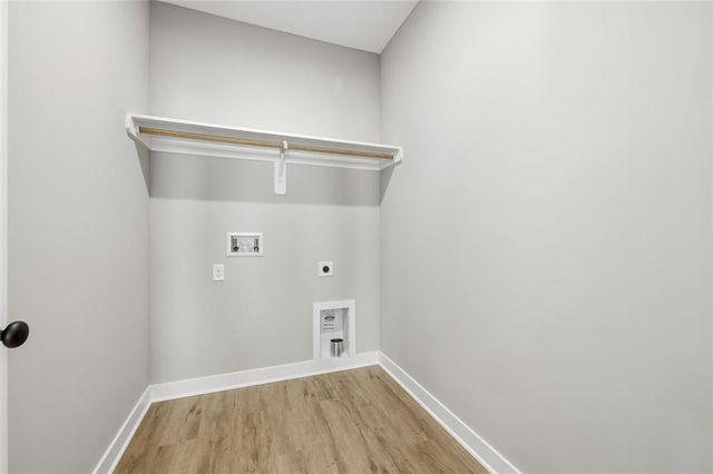 4719 Brentwood Avenue, Kansas City, MO 64136