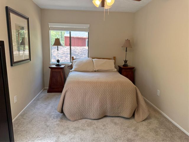 28625 Magnolia Court, Huntsville, TX 77320