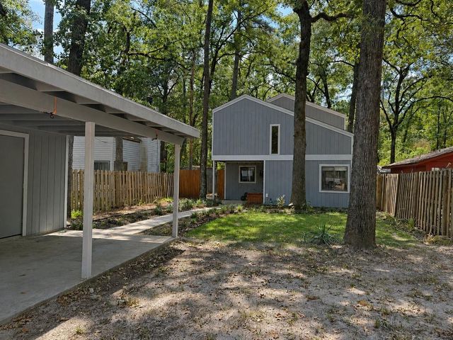 28625 Magnolia Court, Huntsville, TX 77320
