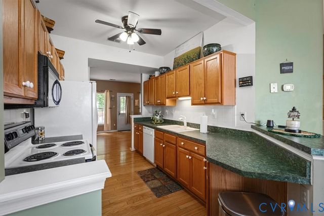 8001 Grassmount Ct, Henrico, VA 23228