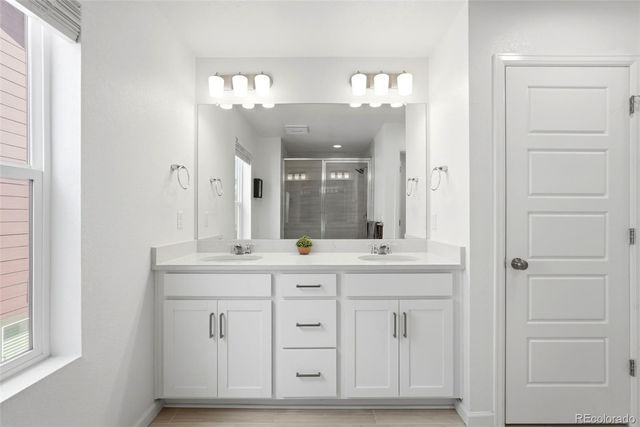 9915 Matchless Street, Littleton, CO 80125