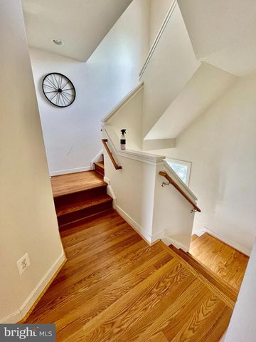 5610 BALTIMORE AVE, Hyattsville, MD 20781