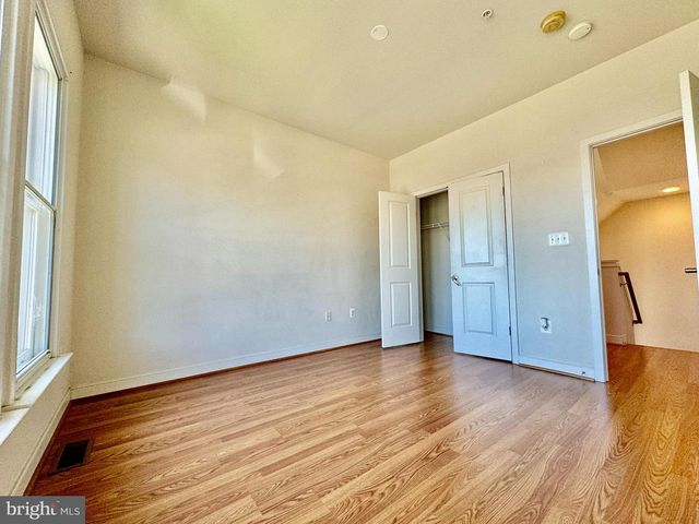 5610 BALTIMORE AVE, Hyattsville, MD 20781