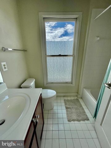 5610 BALTIMORE AVE, Hyattsville, MD 20781