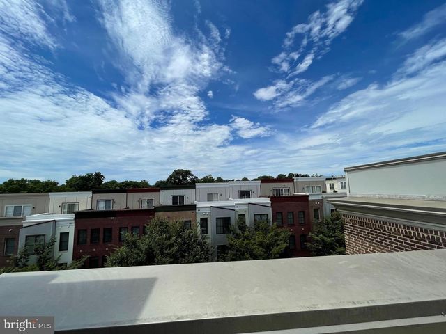 5610 BALTIMORE AVE, Hyattsville, MD 20781