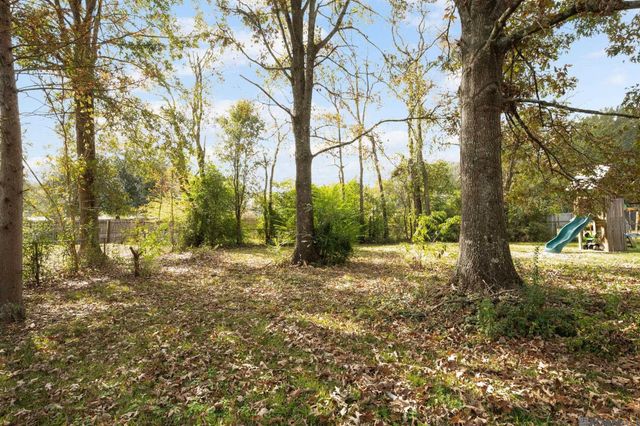 10525 Carmel Dr, Central, LA 70818