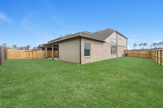 1703 Pecan Woods Lane, Conroe, TX 77301