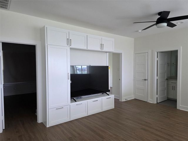 12255 Trail Hollow Drive, Montgomery, TX 77356