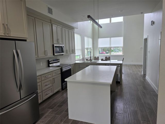 12255 Trail Hollow Drive, Montgomery, TX 77356