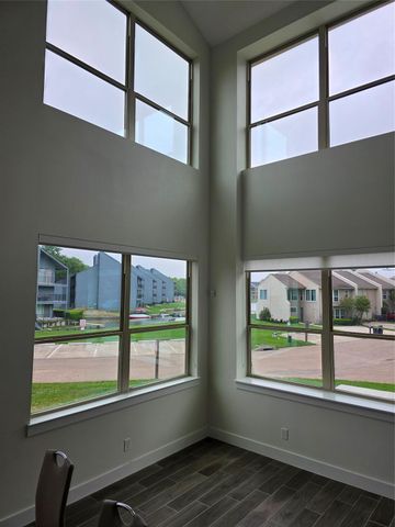 12255 Trail Hollow Drive, Montgomery, TX 77356