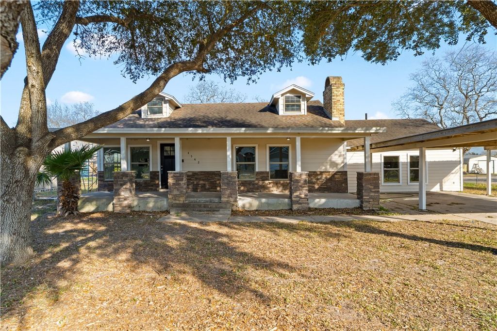 4542 Winchester, Robstown, TX 78380