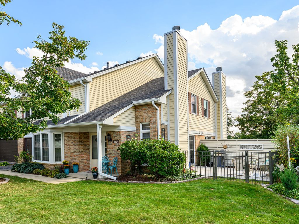 10111 Cambridge Drive Court-G, Mokena, IL 60448