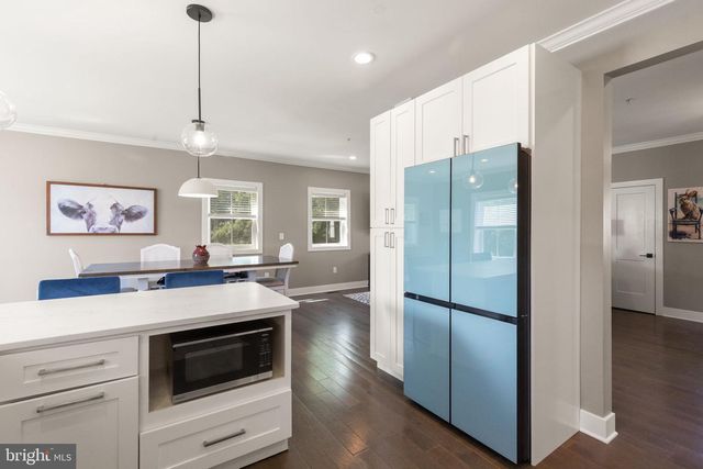8728 MILLERS ISLAND RD, Edgemere, MD 21219