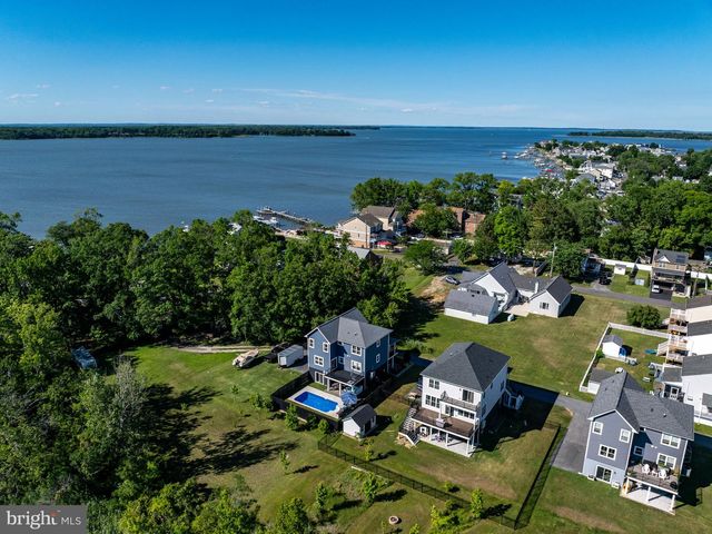 8728 MILLERS ISLAND RD, Edgemere, MD 21219
