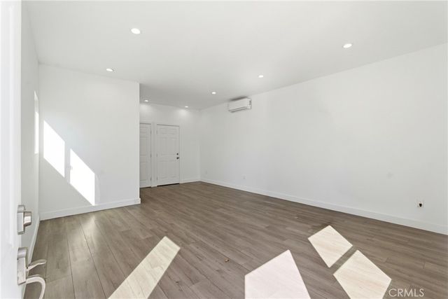 6742 6744 Radford Avenue, North Hollywood, CA 91606