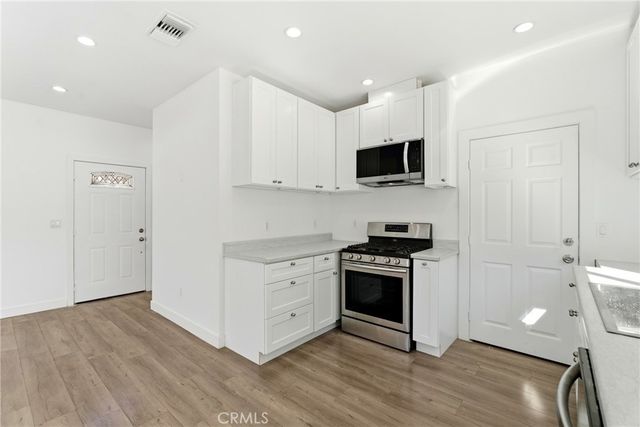 6742 6744 Radford Avenue, North Hollywood, CA 91606