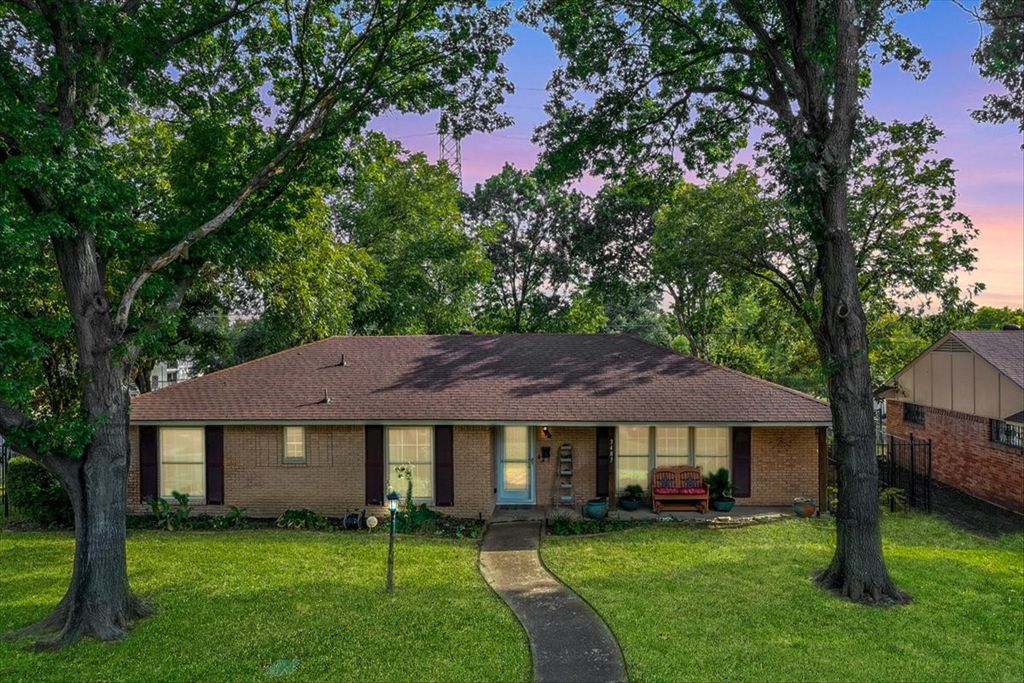 3483 Navajo Circle, Dallas, TX 75224