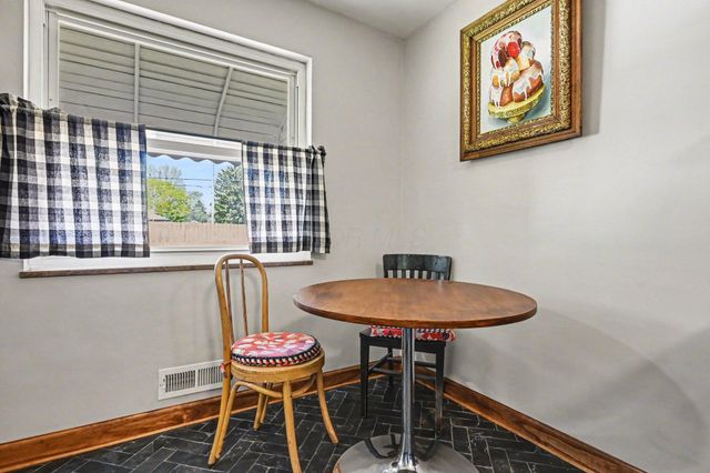 1585 Linwood Avenue, Columbus, OH 43207