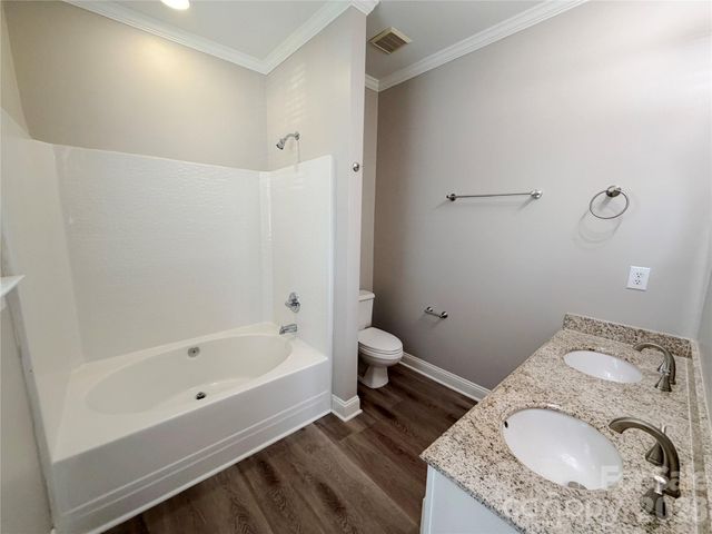 11223 Blue Cedar Lane, Charlotte, NC 28277