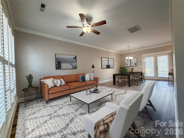 11223 Blue Cedar Lane, Charlotte, NC 28277