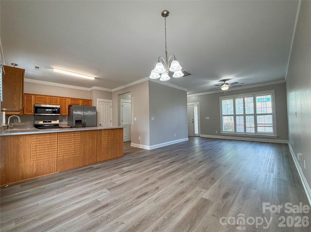 11223 Blue Cedar Lane, Charlotte, NC 28277