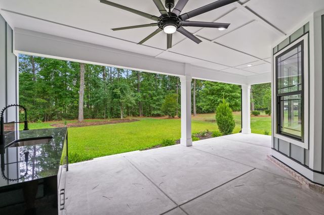 9454 Old Salem Way, Calabash, NC 28467