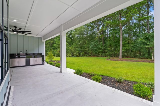 9454 Old Salem Way, Calabash, NC 28467