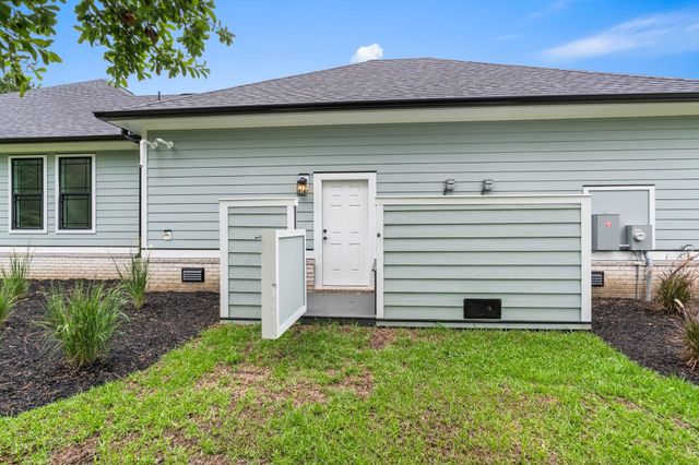 9454 Old Salem Way, Calabash, NC 28467