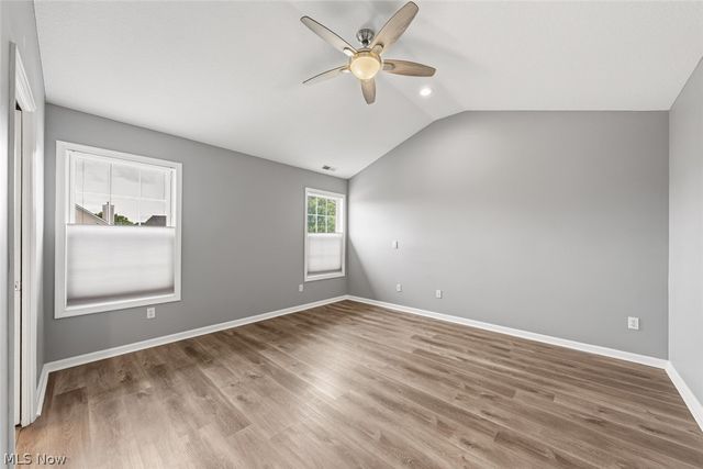 9387 Victoria Lane, North Ridgeville, OH 44039