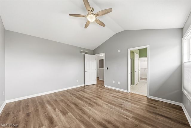 9387 Victoria Lane, North Ridgeville, OH 44039