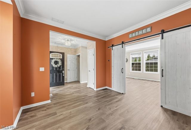 9387 Victoria Lane, North Ridgeville, OH 44039