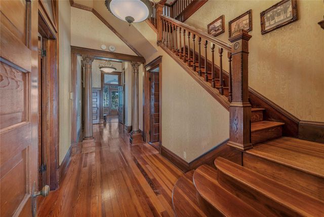 524 Saint Peter ST, Gonzales, TX 78629