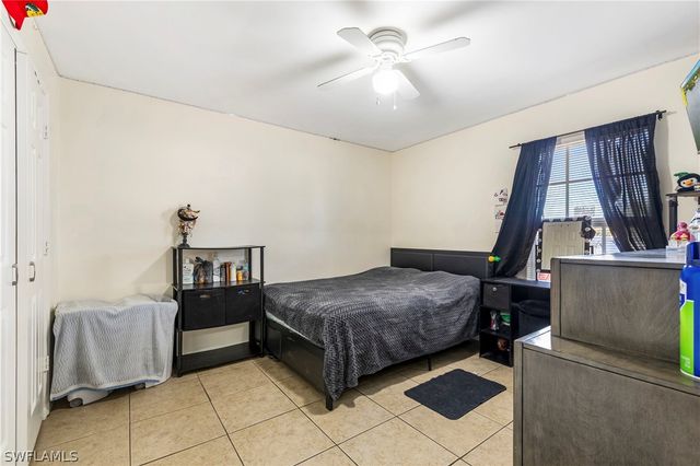 2040 46th TER SW, Naples, FL 34116