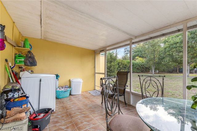 2040 46th TER SW, Naples, FL 34116