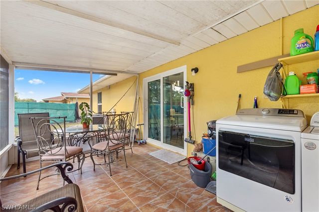 2040 46th TER SW, Naples, FL 34116