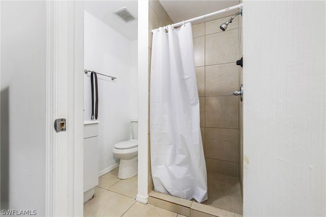 2040 46th TER SW, Naples, FL 34116