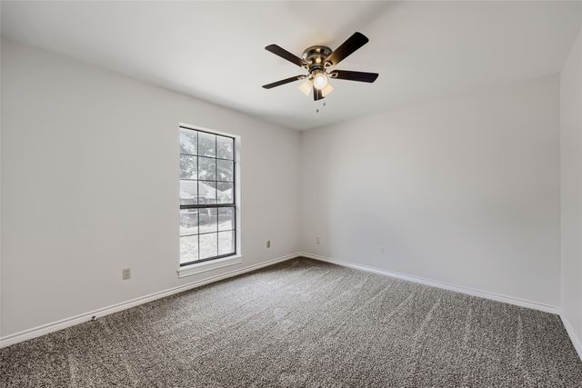1021 Rio Grande Drive, Benbrook, TX 76126