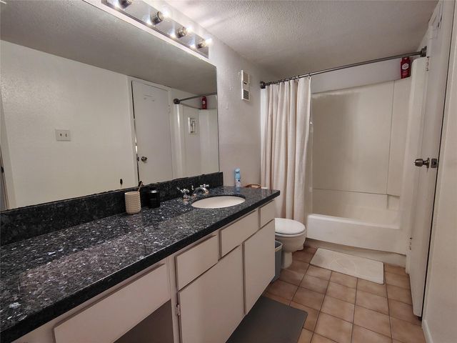 4001 Nasa Parkway 117, El Lago, TX 77586