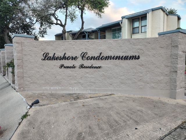 4001 Nasa Parkway 117, El Lago, TX 77586