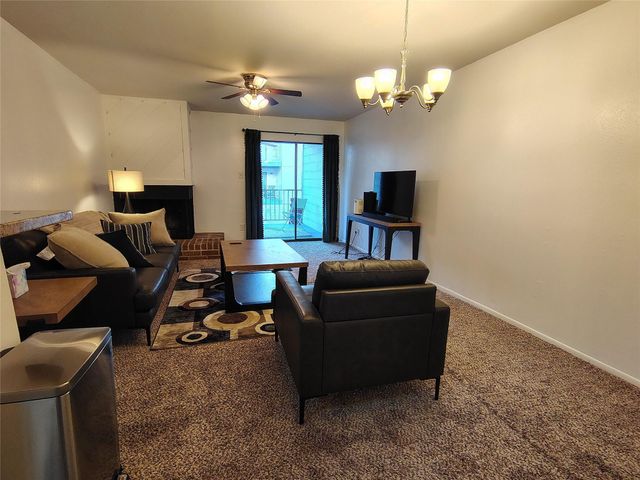 4001 Nasa Parkway 117, El Lago, TX 77586