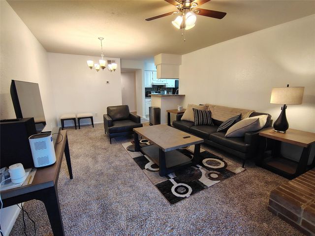 4001 Nasa Parkway 117, El Lago, TX 77586