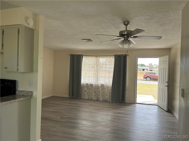 302 S Jackson Street, Beverly Hills, FL 34465