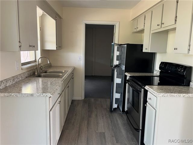 302 S Jackson Street, Beverly Hills, FL 34465