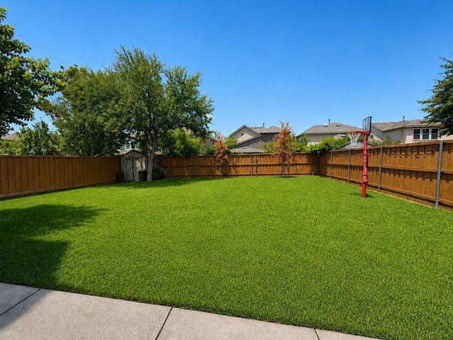 7015 Chackbay Lane, Dallas, TX 75227