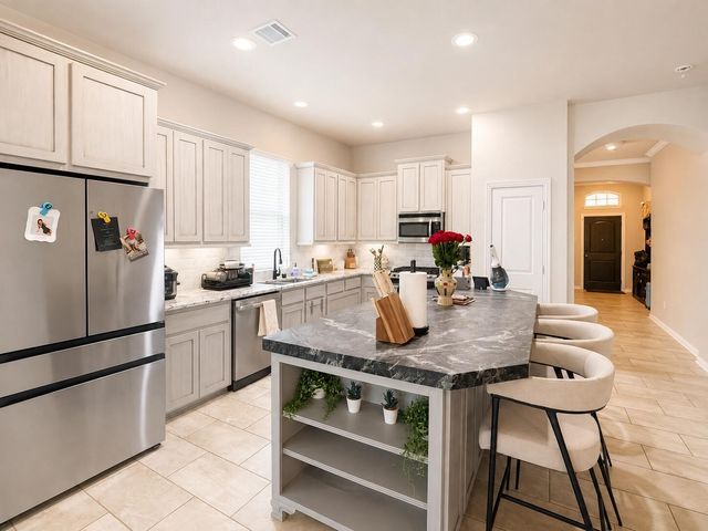 7015 Chackbay Lane, Dallas, TX 75227