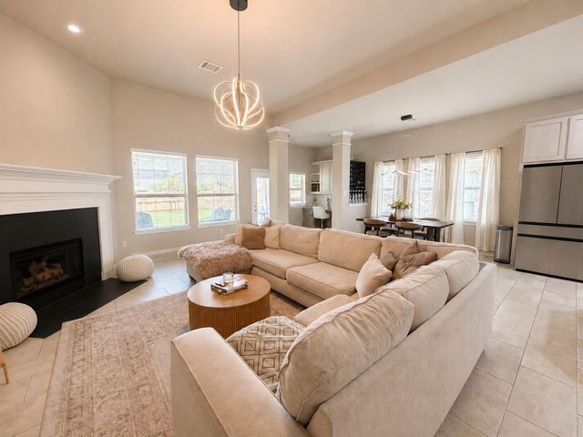 7015 Chackbay Lane, Dallas, TX 75227